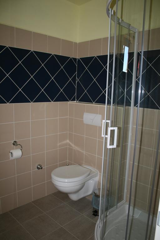 מטרפורד Matra Kemping Apartmanok חדר תמונה