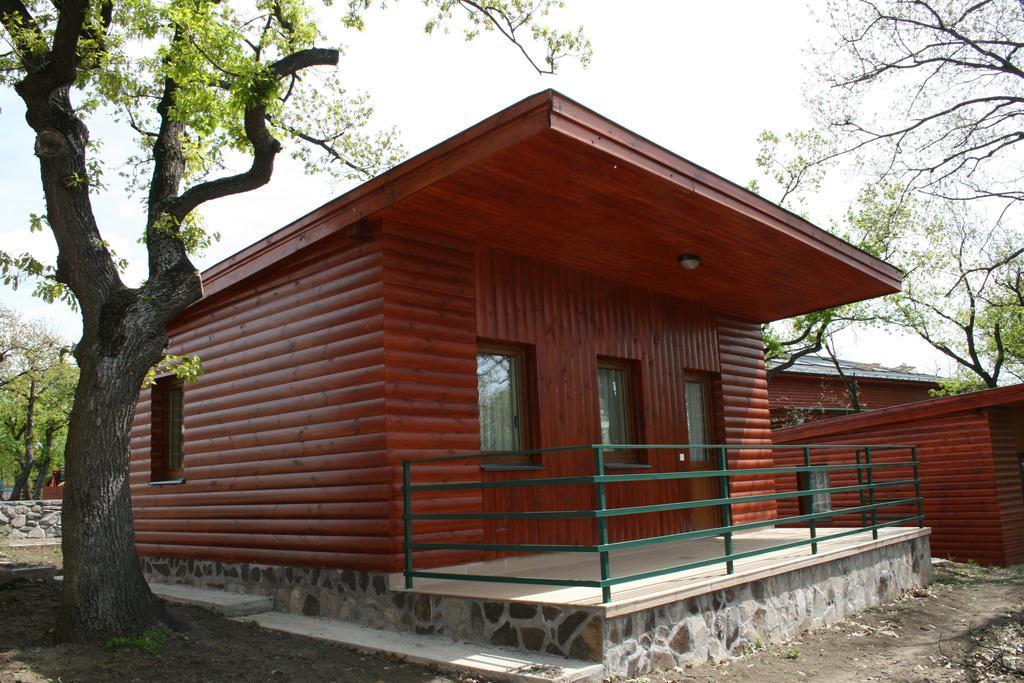 מטרפורד Matra Kemping Apartmanok חדר תמונה